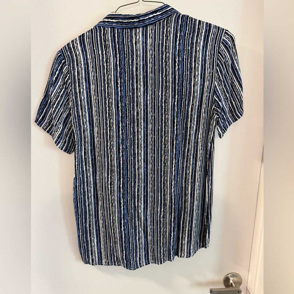 Men Medium Shein Casual Button Up Shirt NWOT - Picture 5 of 8
